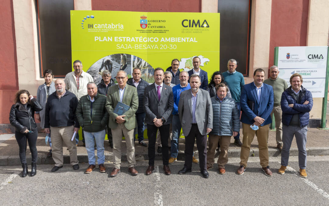 (Español) El consejero de Medio Ambiente presentó el plan de acción 2022-2024, con el apoyo técnico de IHCantabria y de los municipios que integran ambas cuencas