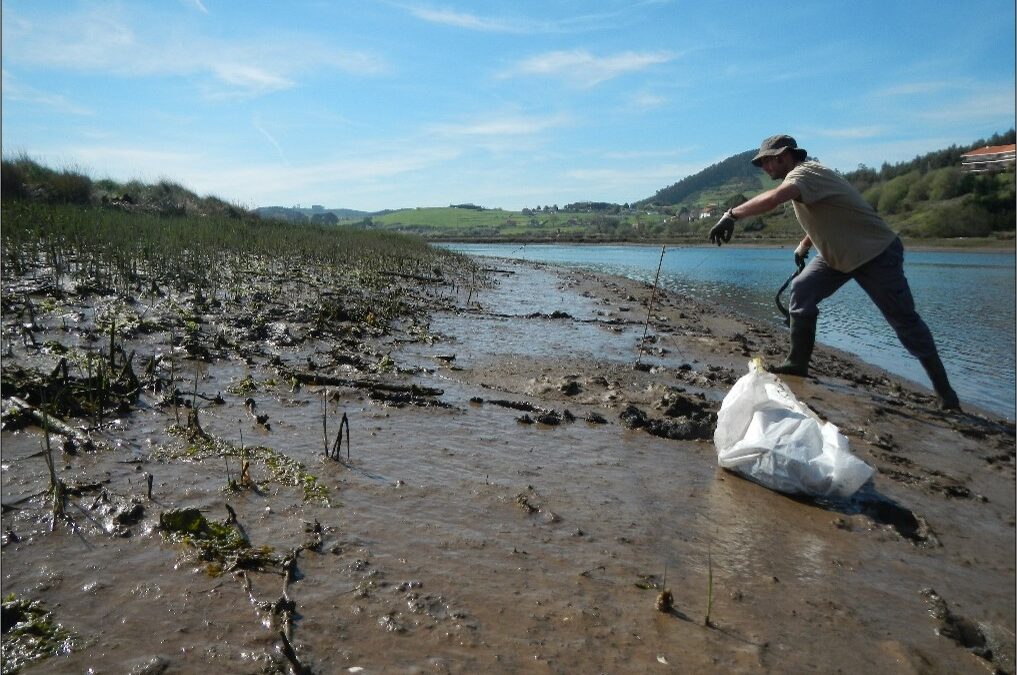 ARES, un proyecto de IHCantabria para concienciar sobre la contaminación por residuos plásticos en estuarios