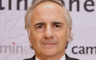 Íñigo Losada recibe el Premio Nacional de Ingeniería Civil
